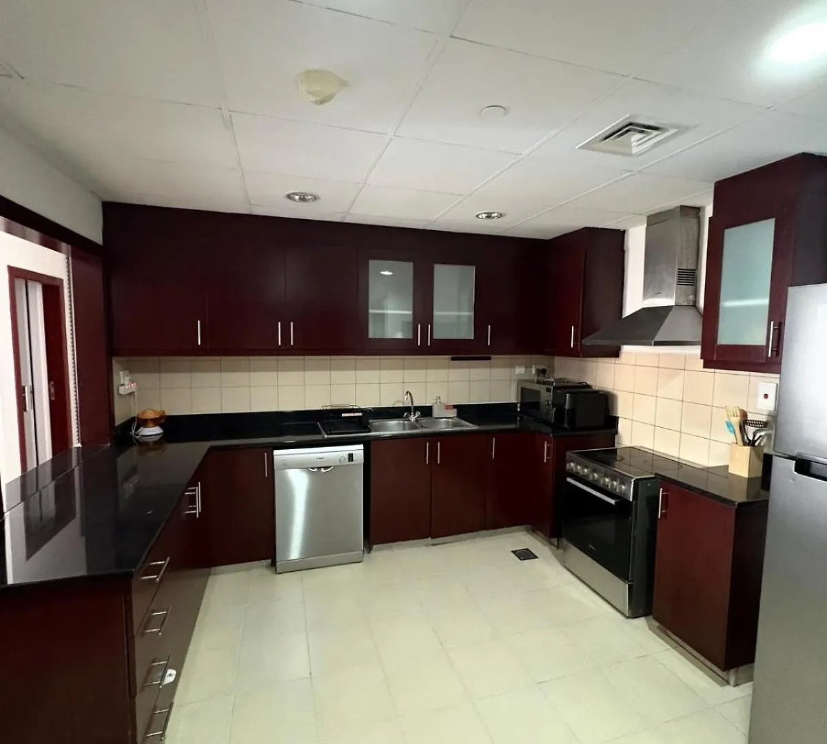 Horizon Rooms Jbr Dubai Homestay