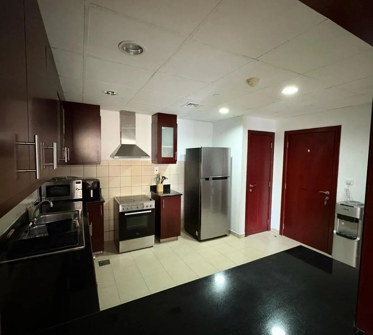 Horizon Rooms Jbr Dubai Homestay